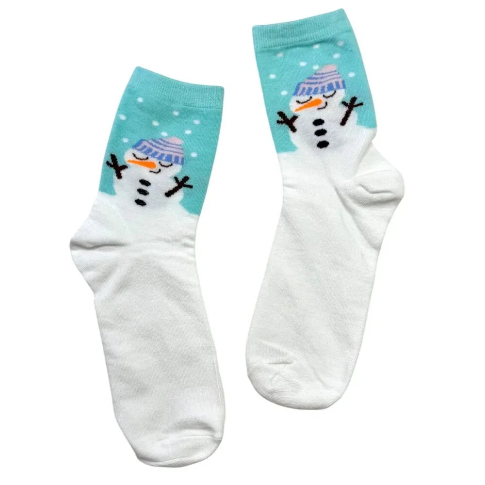 Christmas Holiday Womens Socks One Size 5 Pair Festive Winter Bundle Cozy Set